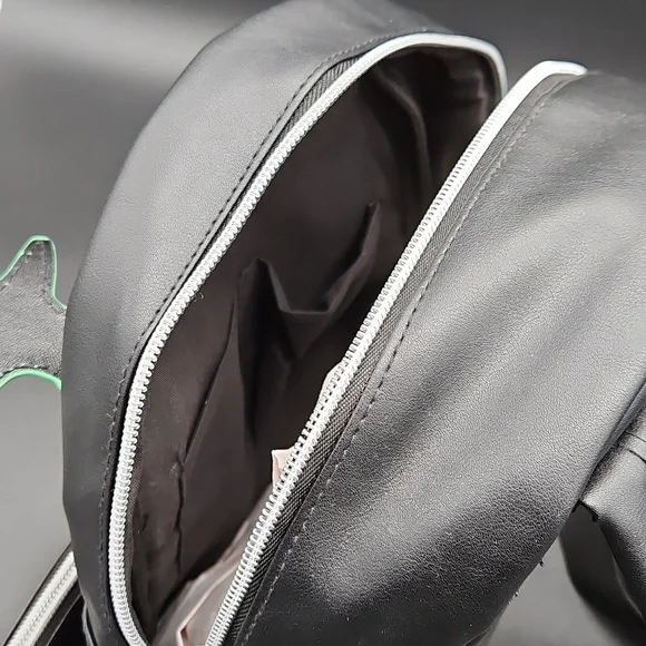 NWT 'Wicked' Defy Gravity Black and Green Backpack - Picture 5 of 7